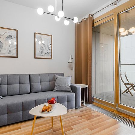 19 Dzielnica Kolejowa P&O Serviced Apartments Varsóvia Exterior foto