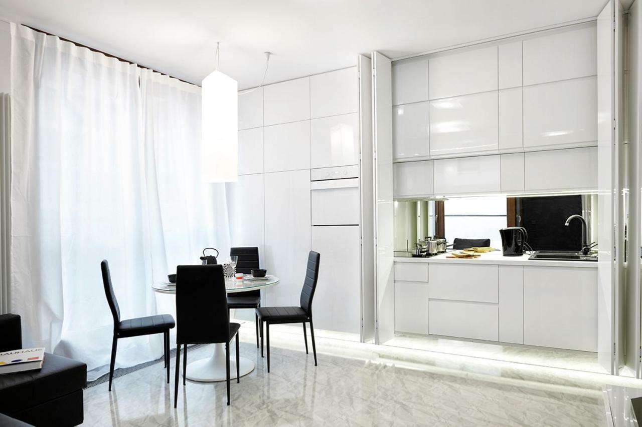 19 Dzielnica Kolejowa P&O Serviced Apartments Varsóvia Exterior foto